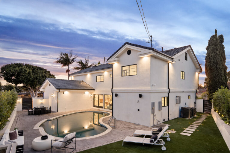 Ivory Home Builders - Kentwood Full Home Renovation
