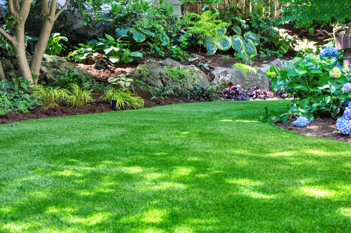 featured image for how to add depth to your home landscaping project