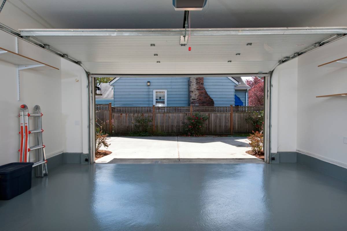 Featured image for How to Keep Your Garage Cool